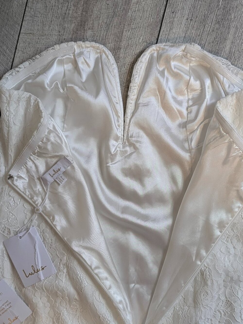 NWT Lulus Gorgeous Love Lace Strapless Wedding Dress XL Fit Flare Train Bridal - Picture 7 of 17
